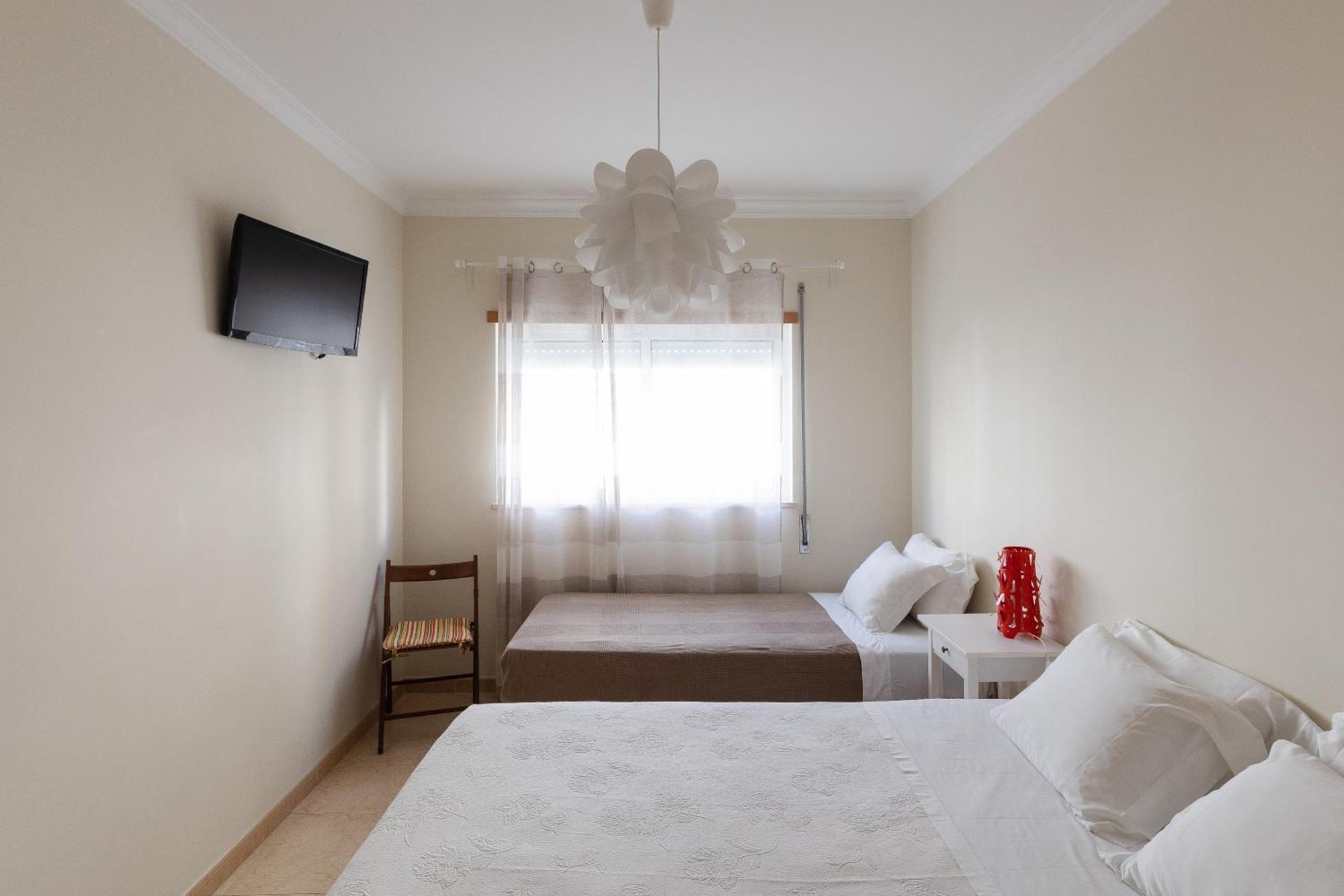 Villa Marquez Apartments Vila Real de Santo António الغرفة الصورة
